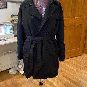 !!SALE Price Drop !! Womens XL Black 3/4 length Trench Coat zipout lining
